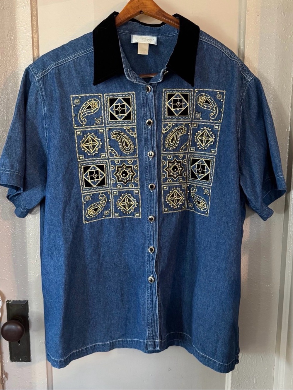 Vintage Western Boho Women’s 2X Embroidered Button Down Blouse